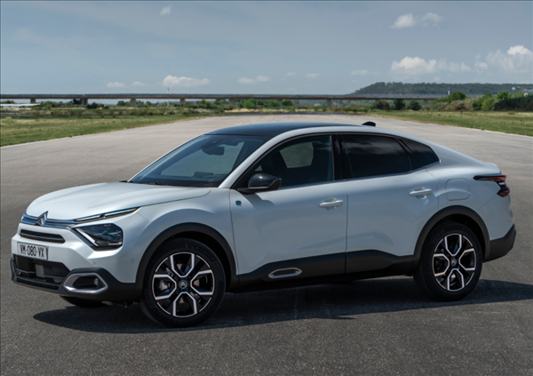 法系车最新力作 雪铁龙e-C4 X首发:纯电能跑360公里