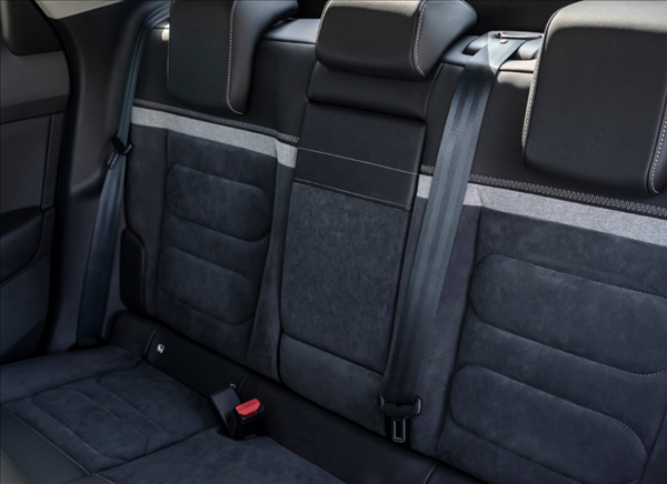 法系车最新力作 雪铁龙e-C4 X首发:纯电能跑360公里