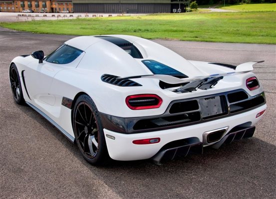 Koenigsegg-Agera_R-2012-1280-407665626d487decabfda37de0646747c2_副本